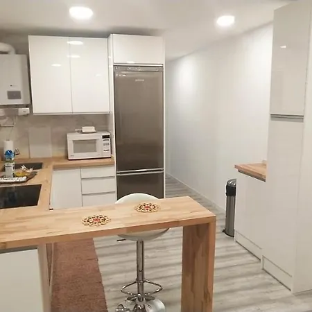 Terra Denis * לאון