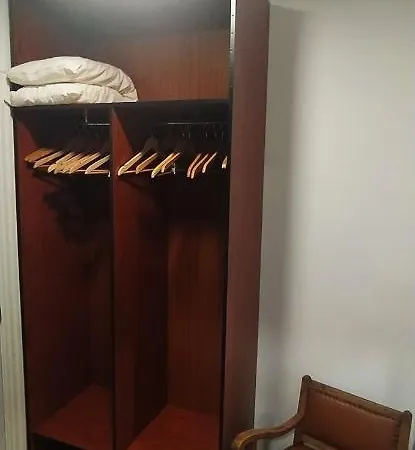 Terra Denis דירה לאון