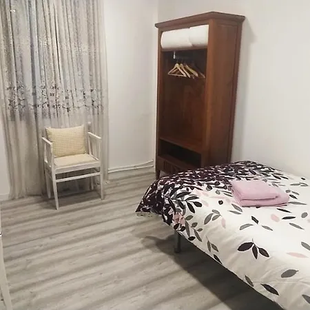 Apartment Terra Denis Leon