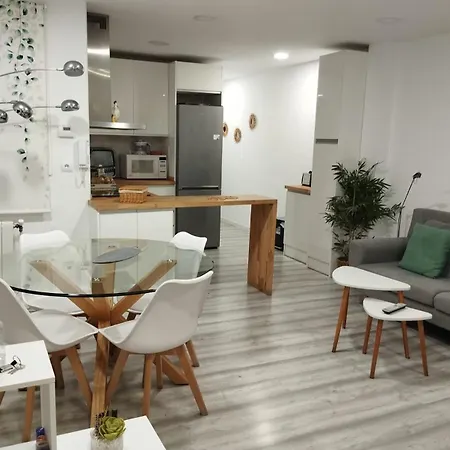 Terra Denis לאון