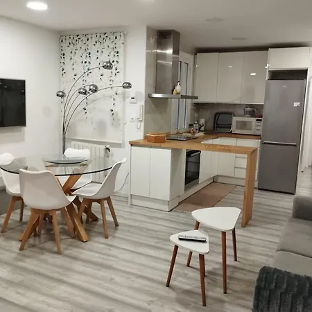 Terra Denis * לאון